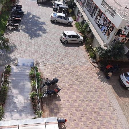 Hotel Ashoka Gangāwati Exterior foto